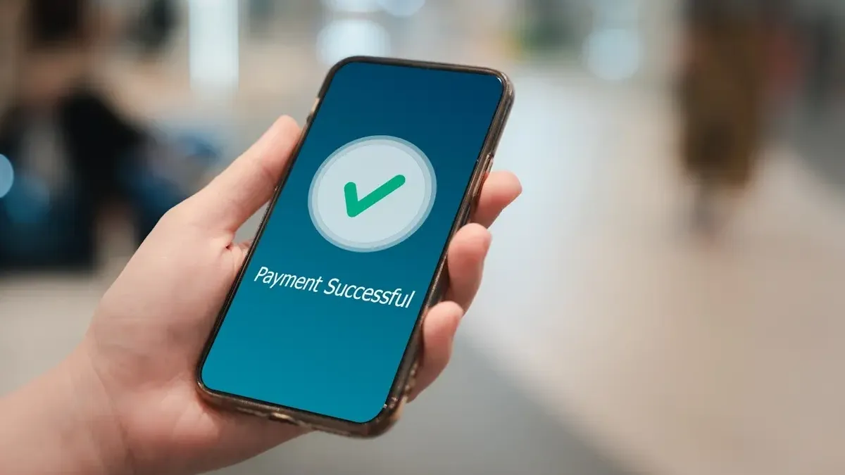 Crypto cards and Web3 payments
